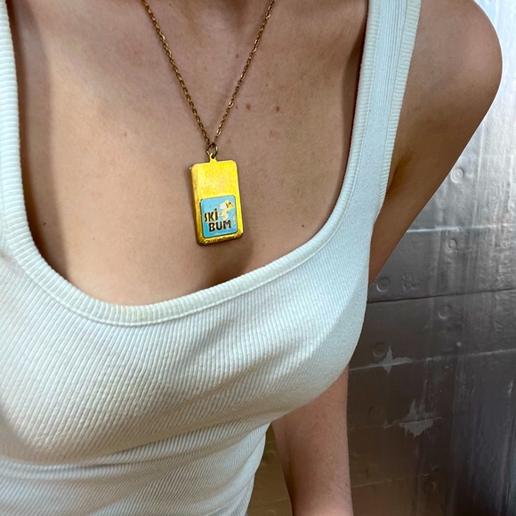 Vintage 1958 Snoopy Ski Bum Necklace Gold Colour - Picture 5 of 7